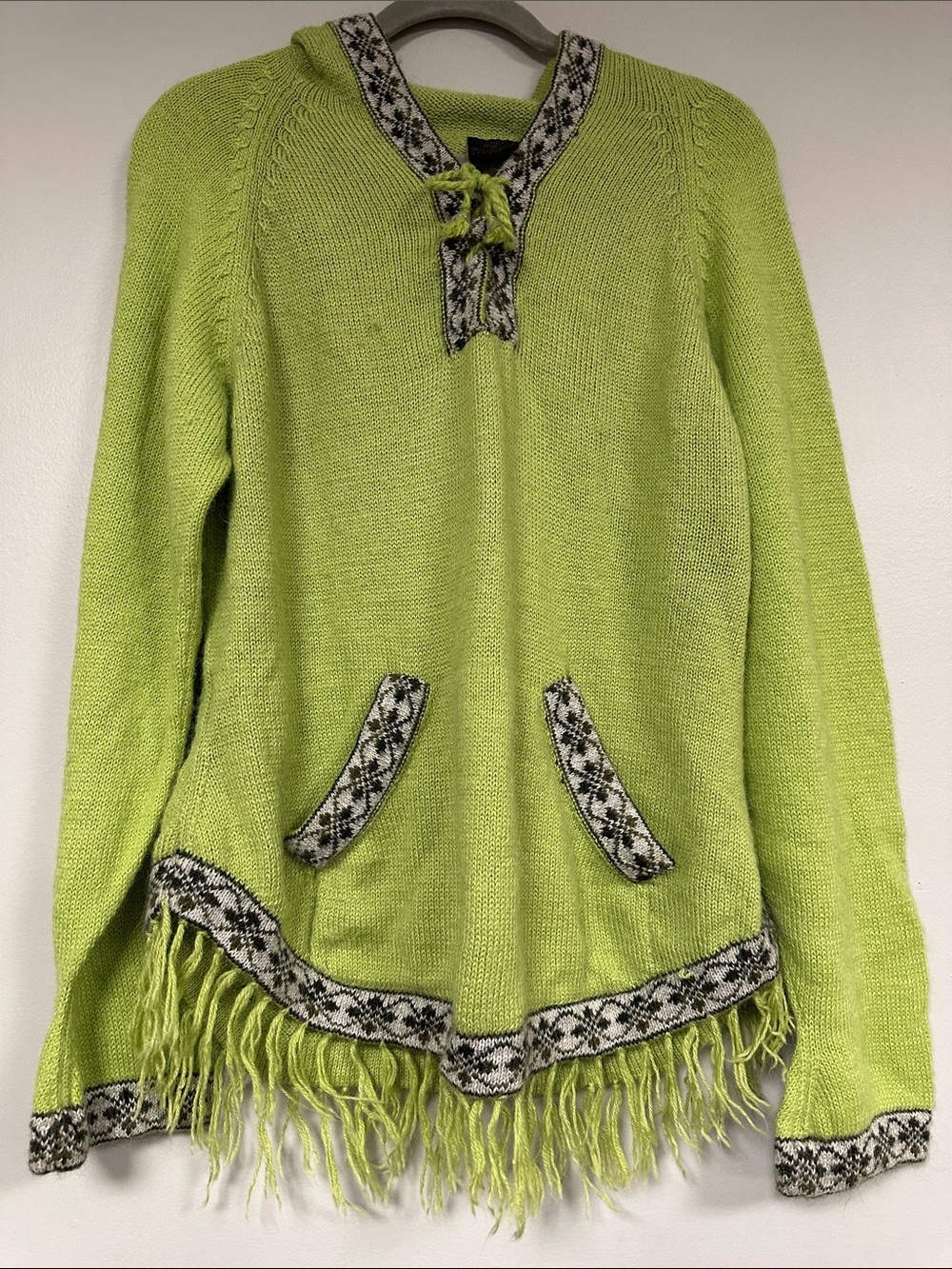 Eco- Alpaca Chartreuse Hooded Fringed Soft Sweater Cottage Boho Nordic L /XL
